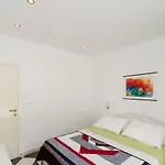 Wisteria Apartment